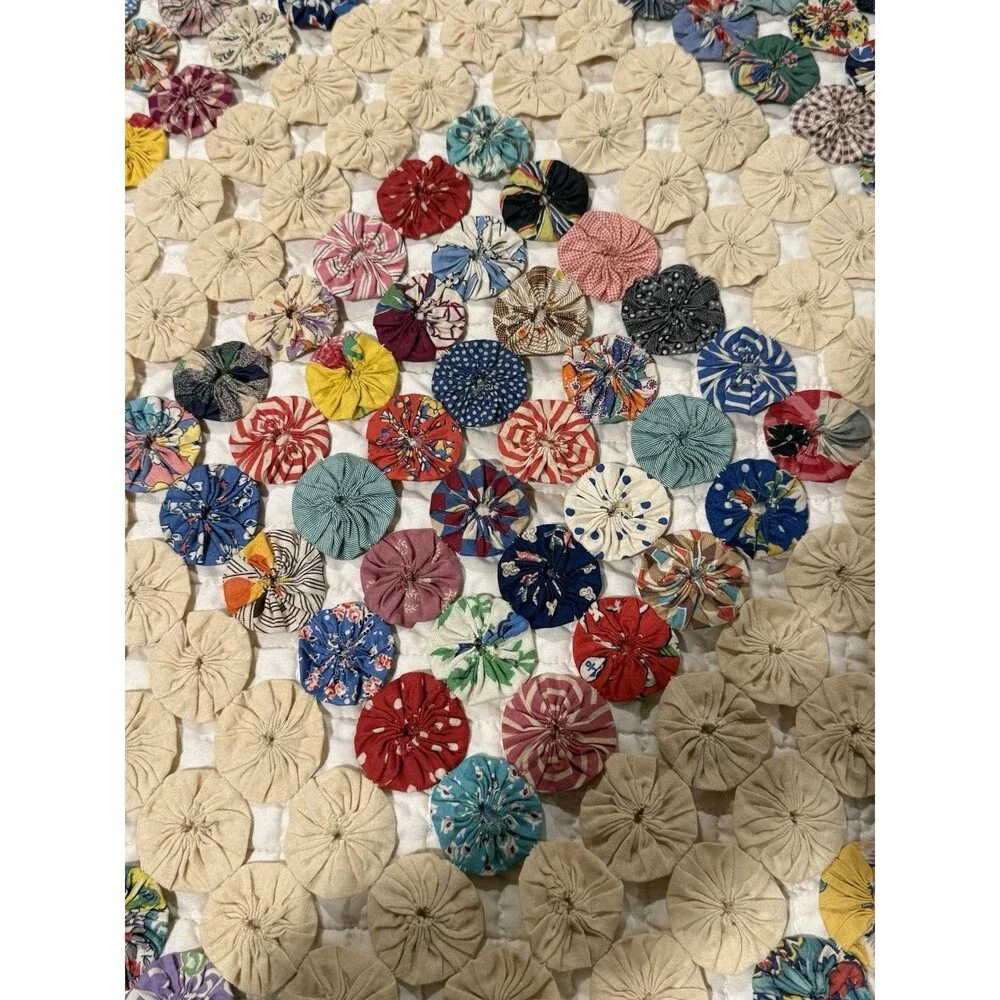 Antique Yo Yo Quilt Diamond Pattern Large Queen/small King 92” X 96” Scalloped